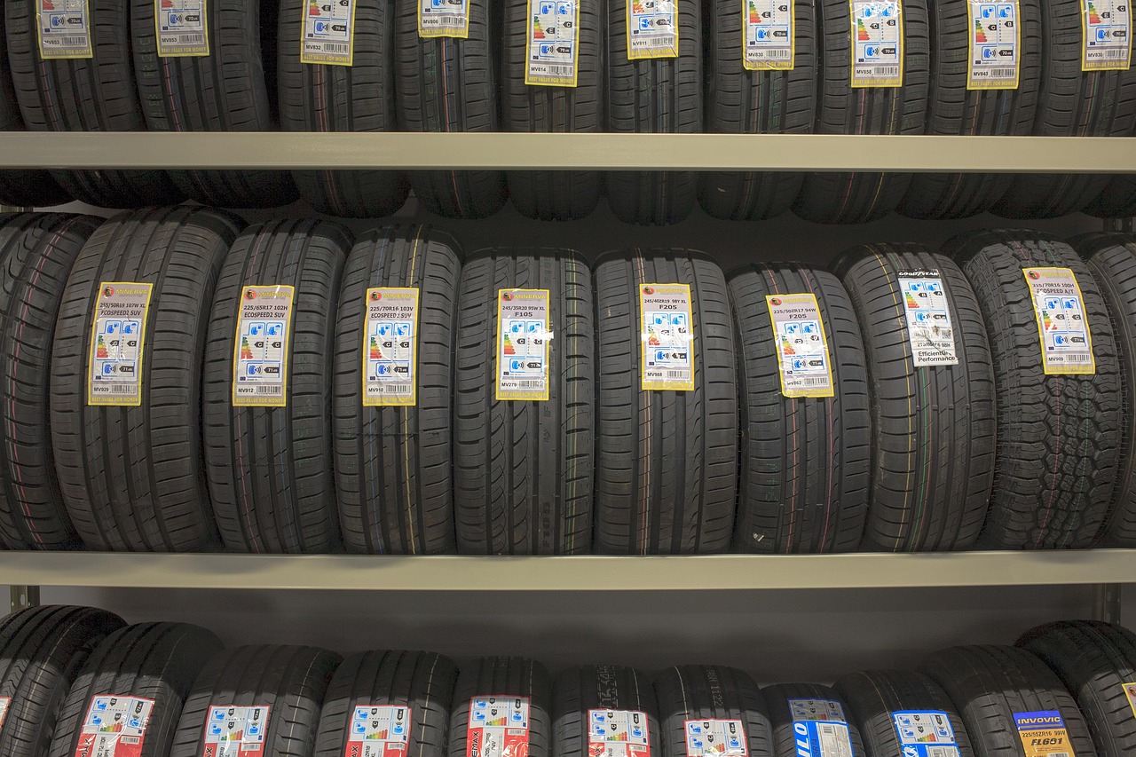 car-tires-4792115_1280